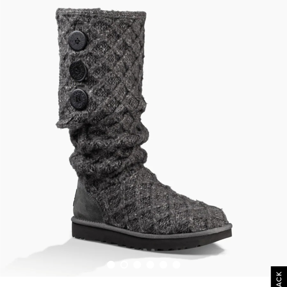 Black knit Ugg boots